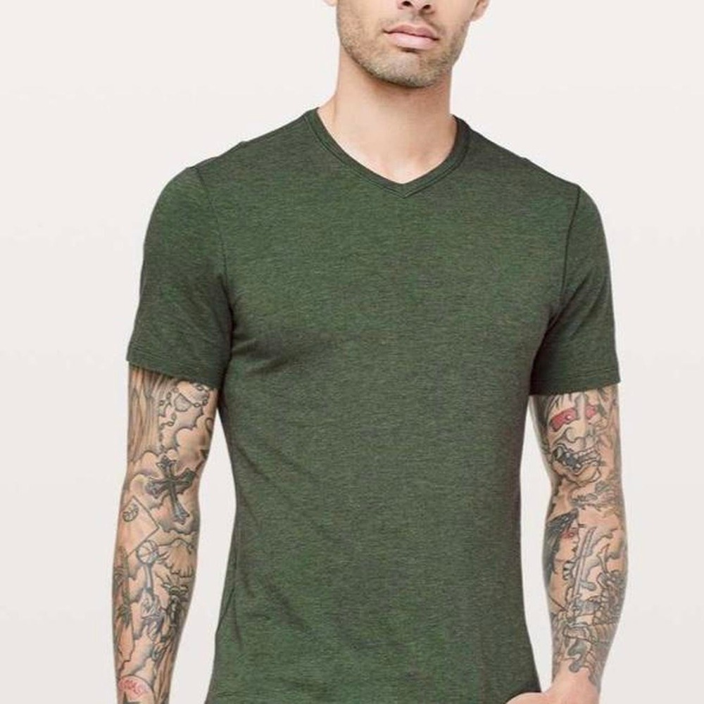 Lululemon men's V neck‎